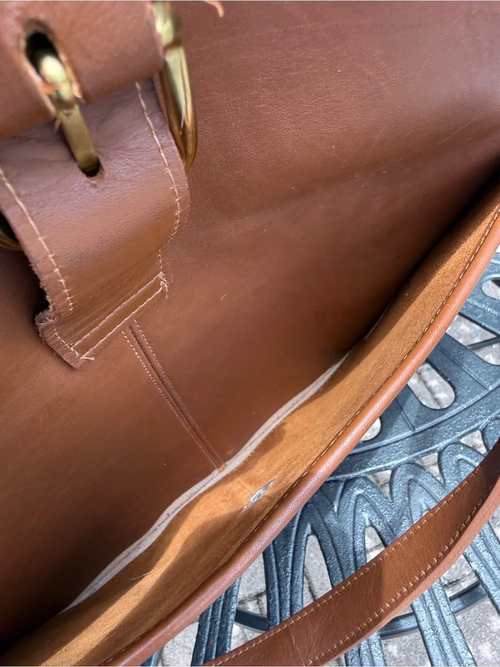 VTG By Otis Genuine Leather Shoulder Bag Purse USA Made